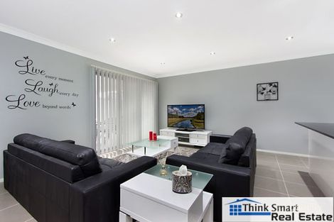 Property photo of 17 Sinclair Parade Jordan Springs NSW 2747