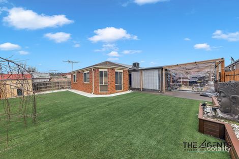 Property photo of 24 Thomas Carr Drive Tarneit VIC 3029