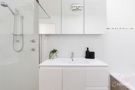 Property photo of 14 Collicott Circuit Macquarie ACT 2614