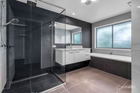 Property photo of 9 Long Street Hendra QLD 4011