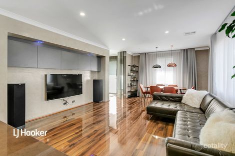 Property photo of 29 Harvey Circuit Mawson Lakes SA 5095