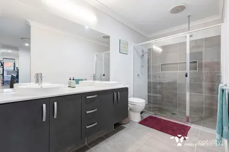 Property photo of 20 Swift Close Redbank Plains QLD 4301