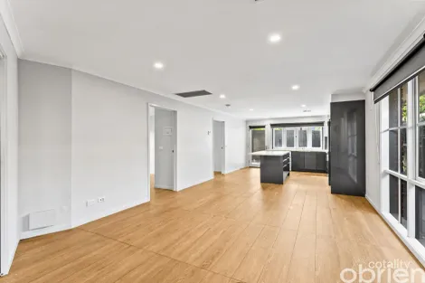 21b Quamby Ave, Frankston, VIC 3199