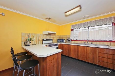 Property photo of 3 Mulhall Drive St Albans VIC 3021