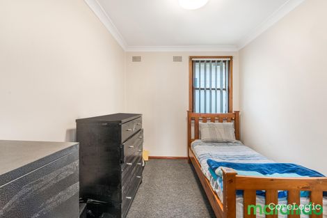 Property photo of 8 Lamont Place Cartwright NSW 2168