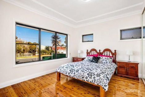 Property photo of 25 McGrath Street Fairy Meadow NSW 2519