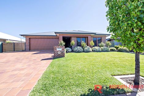 Property photo of 7 Cowal Court Dubbo NSW 2830