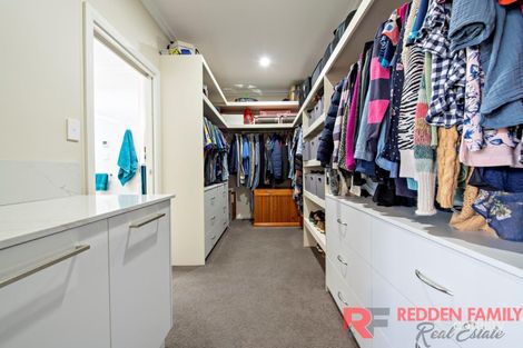Property photo of 7 Cowal Court Dubbo NSW 2830