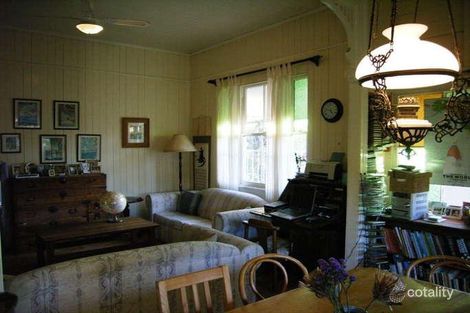 Property photo of 11 Southall Street Fairfield QLD 4103