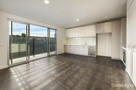 Property photo of 202/409 Bay Street Port Melbourne VIC 3207