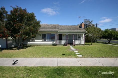 12 Charlotte Ave, Newcomb, VIC 3219