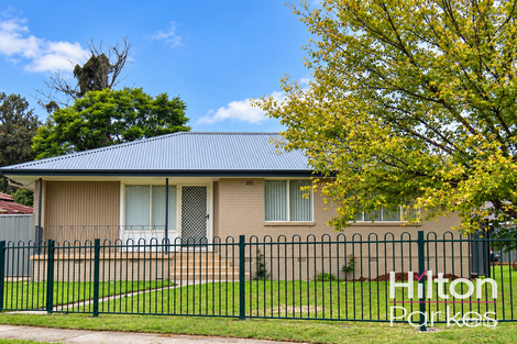 17 Franklin Cres, Blackett, NSW 2770