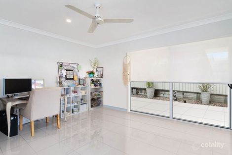 Property photo of 28 Kauri Crescent Peregian Springs QLD 4573