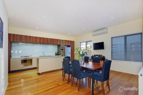 Property photo of 2/5-7 Cobden Street North Melbourne VIC 3051