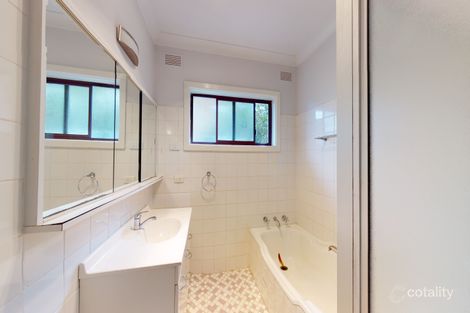Property photo of 3 Brigalow Avenue Dubbo NSW 2830