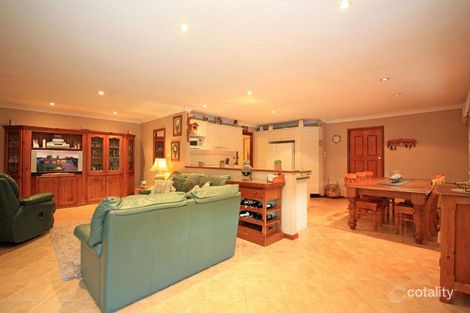 Property photo of 11 Newark Place St Clair NSW 2759