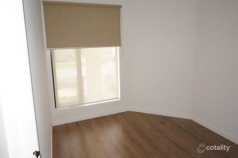 Property photo of 1 Privet Court Doveton VIC 3177