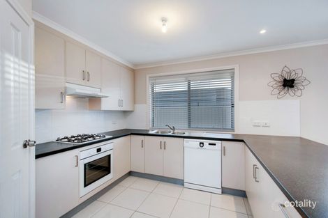 Property photo of 11 Auldstone Place Huntfield Heights SA 5163