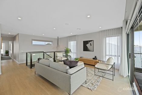 Property photo of 33 Paterson Drive San Remo VIC 3925