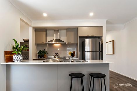 Property photo of 18 Illawarra Boulevard Drouin VIC 3818