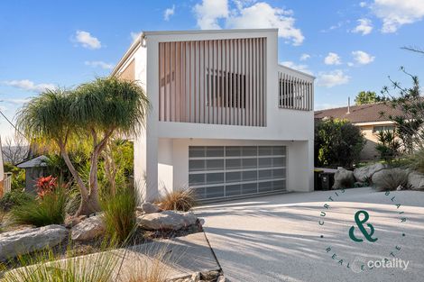 Property photo of 38 Rembrandt Drive Merewether Heights NSW 2291