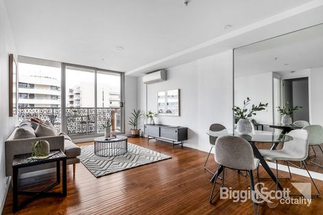 611/101 Bay St, Port Melbourne, VIC 3207
