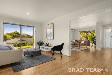 Property photo of 39 Olive Grove Sunbury VIC 3429