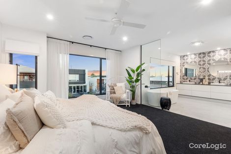 Property photo of 32 Leslie Crescent Baringa QLD 4551