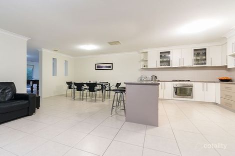Property photo of 7 Teak Close Forest Hill NSW 2651