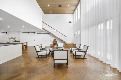 21 Boongala Rd, Broadbeach Waters, QLD 4218