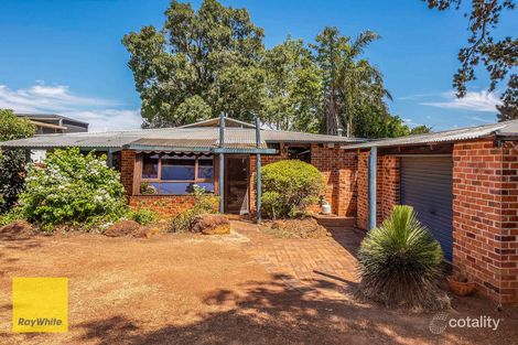 15 Bridgwood Rd, Lesmurdie, WA 6076