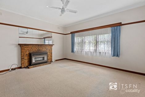 Property photo of 7 View Street Kangaroo Flat VIC 3555