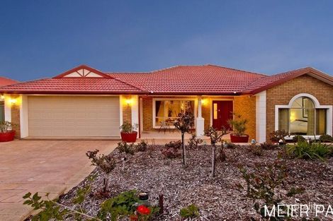 Property photo of 12 Erebus Glen Hallett Cove SA 5158