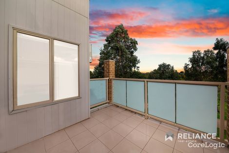 Property photo of 16/2 Rockgarden Drive Truganina VIC 3029