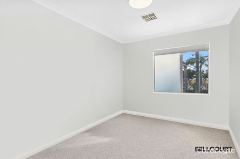 Property photo of 25 Ozone Parade Trigg WA 6029