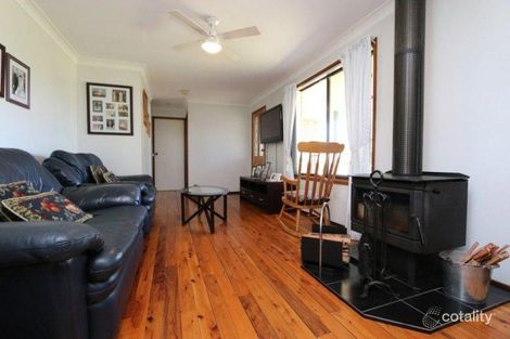 Property photo of 11 Victoria Street East Branxton NSW 2335