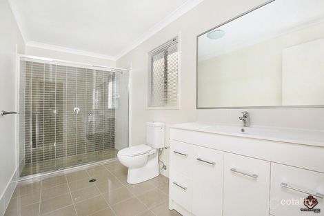 Property photo of 28/2 Photinia Crescent Mountain Creek QLD 4557