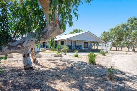 122 David Rd, Waggrakine, WA 6530