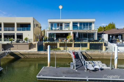 Property photo of 2/50 East Quay Drive Biggera Waters QLD 4216