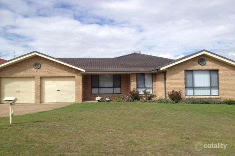 16 Benjamin Cir, Rutherford, NSW 2320