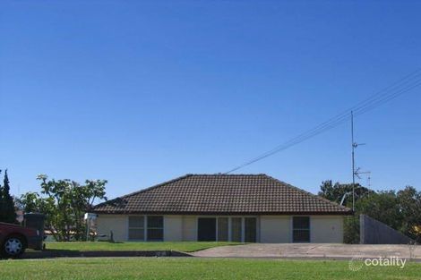 2 Hardwick Cres, Mount Warrigal, NSW 2528