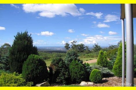 Property photo of 34 Eagles Close Tamborine Mountain QLD 4272