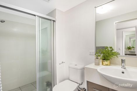 Property photo of 3/24 Rawlins Street Kangaroo Point QLD 4169