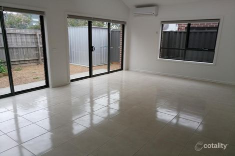 Property photo of 3/13 Quartz Grove Epping VIC 3076
