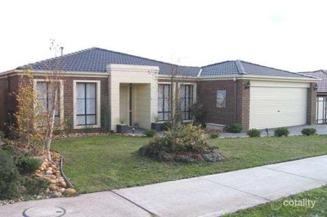Property photo of 11 Pembury Court Narre Warren South VIC 3805