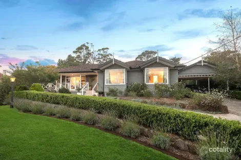 18 Woodville Rd, Moss Vale, NSW 2577