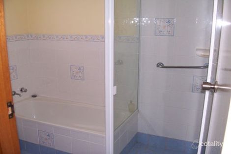 Property photo of 15 Inderan Avenue Lake Haven NSW 2263
