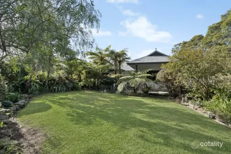 Property photo of 118 Wilson Parade Heathcote NSW 2233