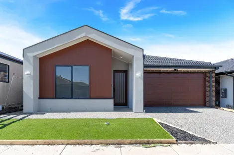 3 Dome Ave, Donnybrook, VIC 3064