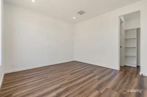 Property photo of 3 Dome Avenue Donnybrook VIC 3064